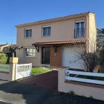 Pavillon Individuel de type 6 avec jardin et véranda