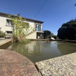 VILLA INDIVIDUELLE RENOVEE AVEC DEPENDANCES