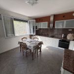 VILLA INDIVIDUELLE RENOVEE AVEC DEPENDANCES