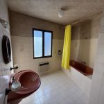 Maison de village 3 chambres, garage et jardin