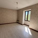 Maison de village 3 chambres, garage et jardin