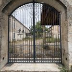 CASTRES PROCHE CENTRE CORPS DE FERME AVEC DEPENDANCES