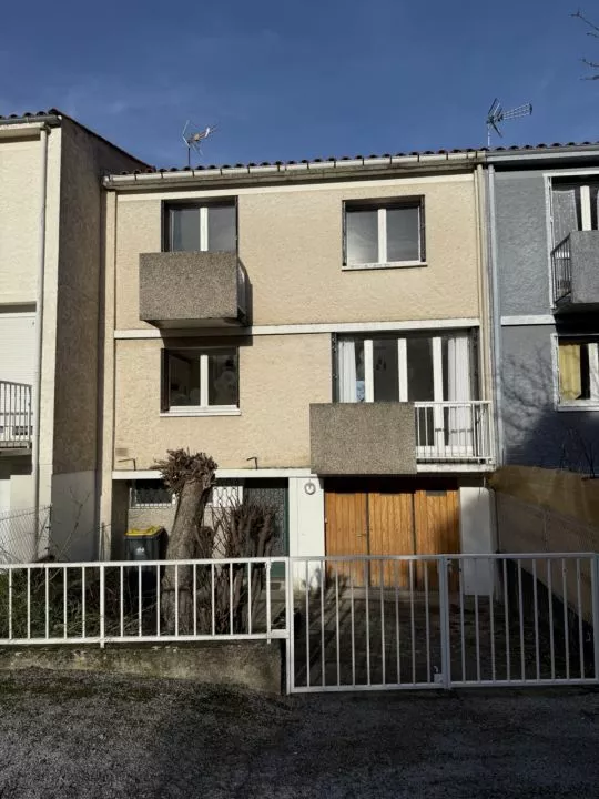 MAISON 100M2 DE TYPE 5